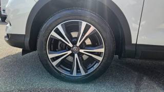 NISSAN Qashqai usata, con Specchietti laterali elettrici