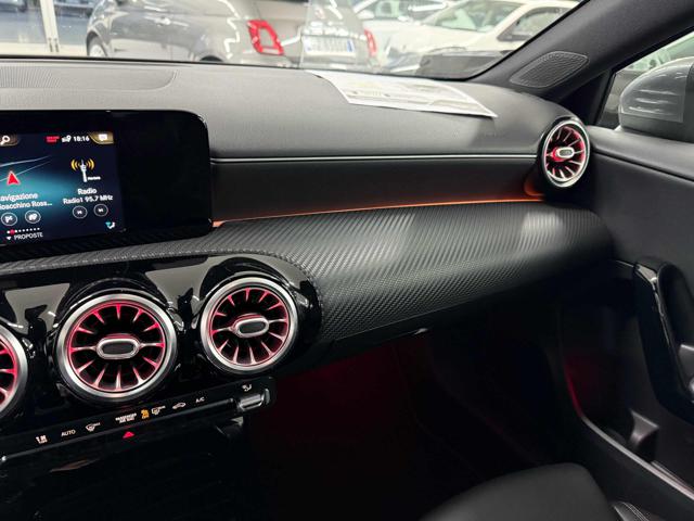 MERCEDES-BENZ A 180 usata, con Volante multifunzione