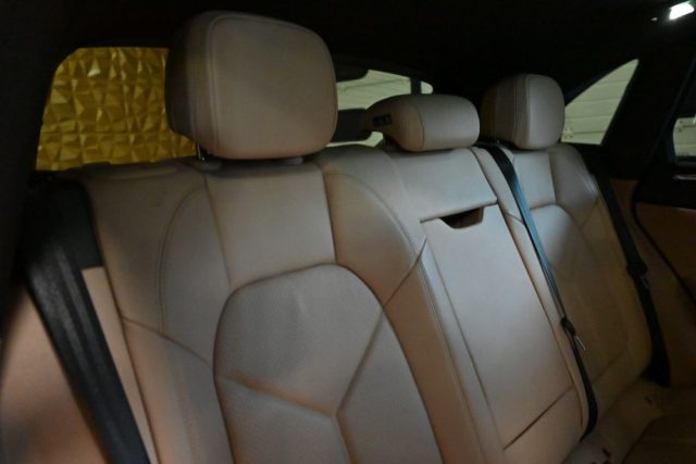 PORSCHE Macan usata 109