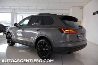 VOLKSWAGEN Touareg usata, con Airbag laterali