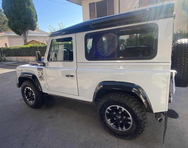 LAND ROVER Defender usata 5