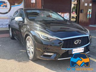 INFINITI Q30 usata, con Autoradio