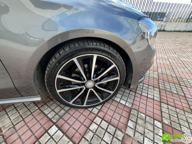 MERCEDES-BENZ CLA 220 usata, con Climatizzatore