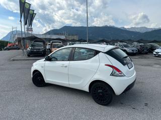LANCIA Ypsilon usata, con Airbag laterali