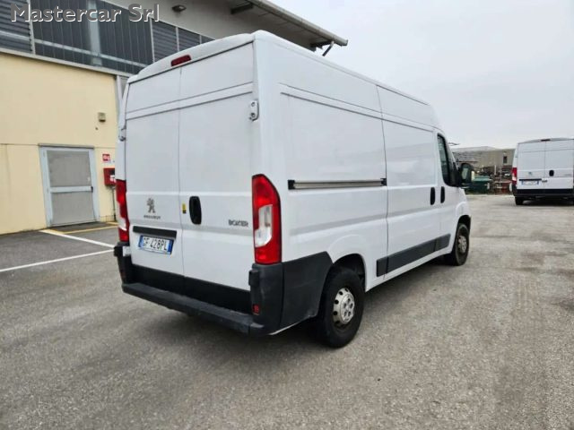 PEUGEOT Boxer usata, con Boardcomputer