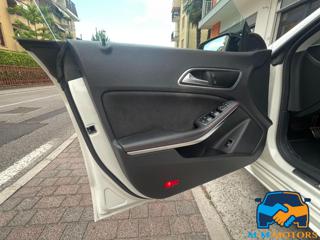 MERCEDES-BENZ CLA 200 usata, con Isofix