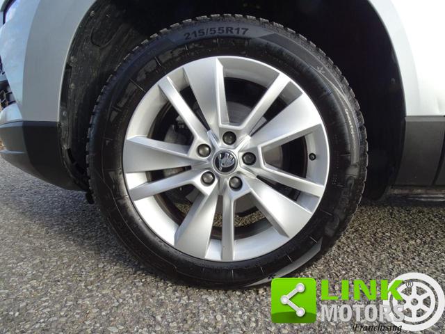 SKODA Karoq usata, con Sedile posteriore sdoppiato