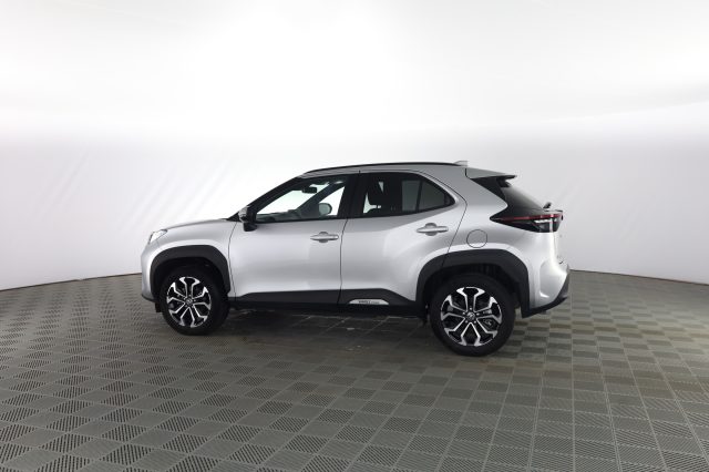 TOYOTA Yaris Cross usata 5