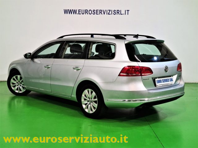VOLKSWAGEN Passat usata, con Airbag laterali