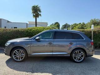 AUDI Q7 usata, con Autoradio