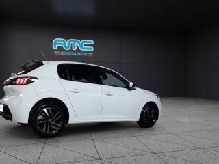 PEUGEOT 208 usata, con Boardcomputer