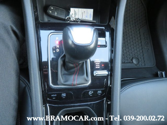 JEEP Compass usata, con USB