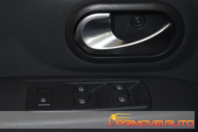 DACIA Lodgy usata, con Specchietti laterali elettrici