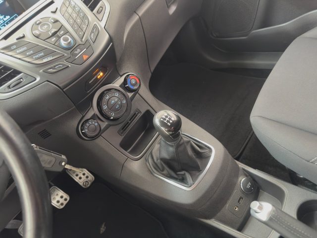 FORD Fiesta usata, con ESP