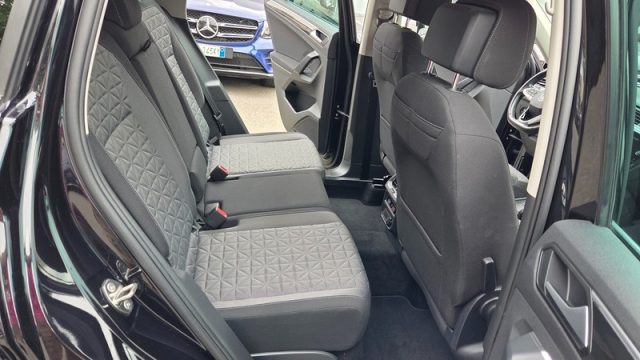 VOLKSWAGEN Tiguan usata, con Chiusura centralizzata