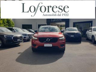 VOLVO XC40 B4 AWD Geartronic R-design