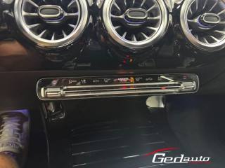 MERCEDES-BENZ A 180 usata, con USB