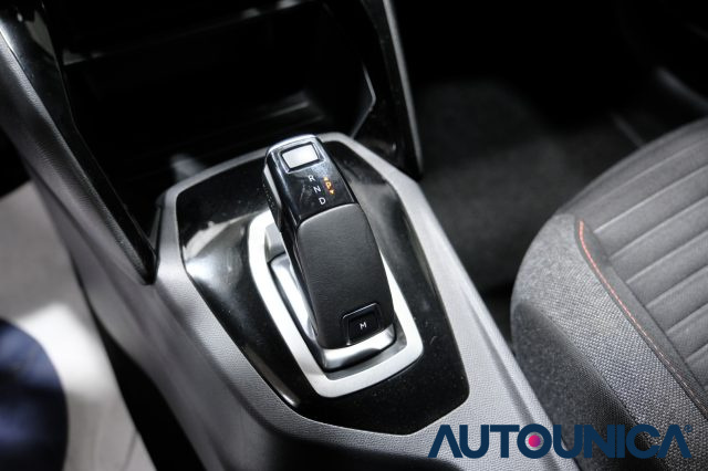 PEUGEOT 208 usata, con Isofix