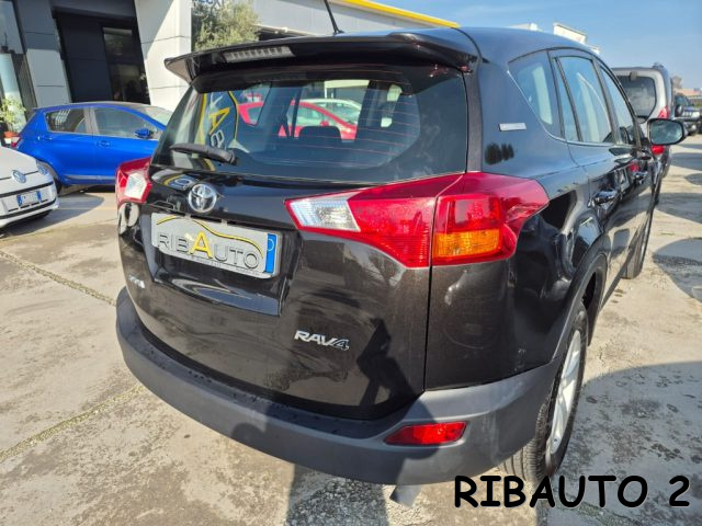 TOYOTA RAV 4 usata, con Chiusura centralizzata