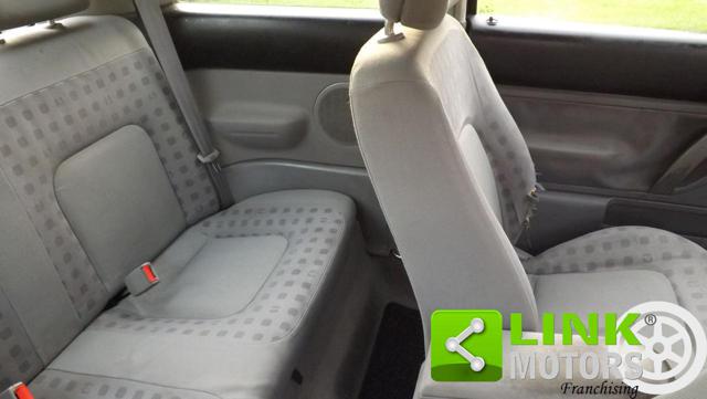 VOLKSWAGEN New Beetle usata 41