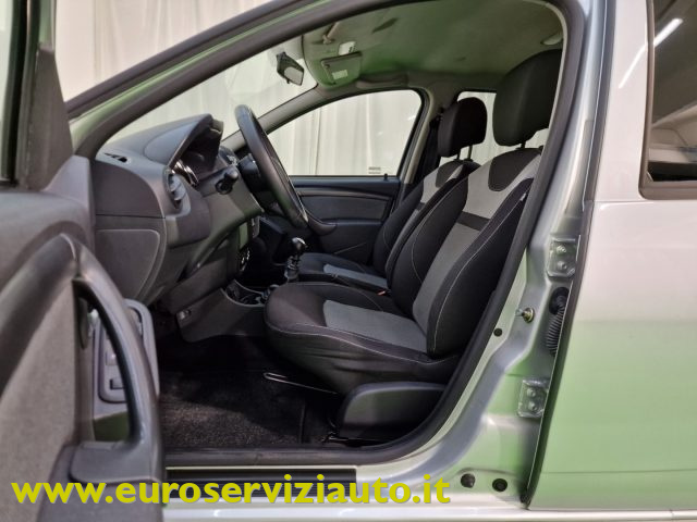 DACIA Duster usata, con Telecamera per parcheggio assistito