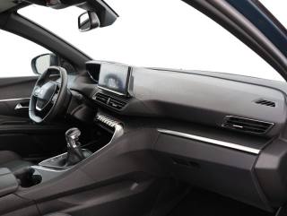 PEUGEOT 3008 usata, con Sistema di navigazione