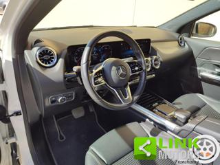 MERCEDES-BENZ GLA 200 usata 23