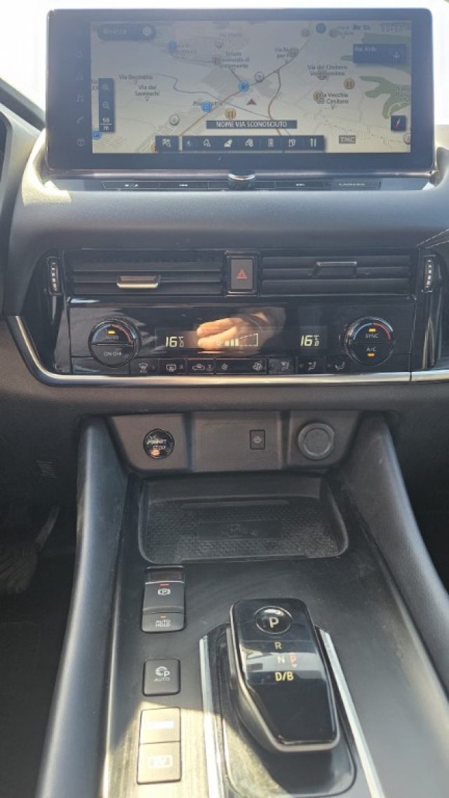 NISSAN Qashqai usata, con Climatizzatore