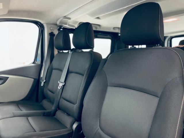 RENAULT Trafic usata, con Bluetooth