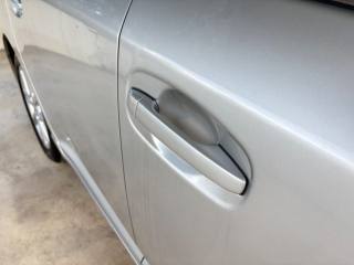 TOYOTA Avensis usata, con Limitatore di velocità