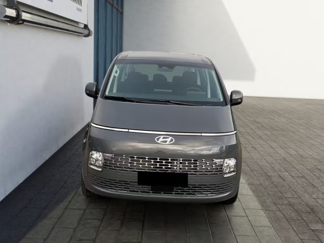 HYUNDAI Staria usata, con Antifurto