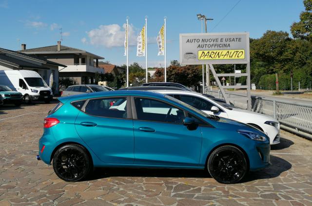 FORD Fiesta usata, con Autoradio