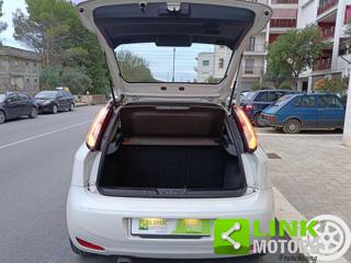 FIAT Punto usata, con Isofix