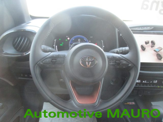 TOYOTA Aygo X usata, con Servosterzo