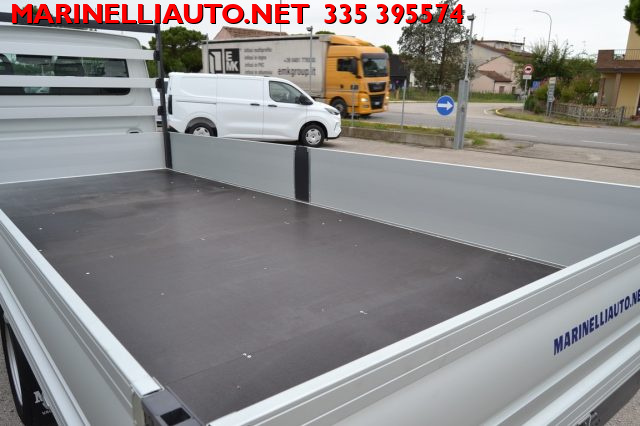 IVECO Daily usata, con Volante multifunzione