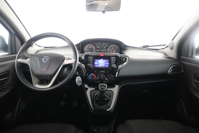 LANCIA Ypsilon usata 4