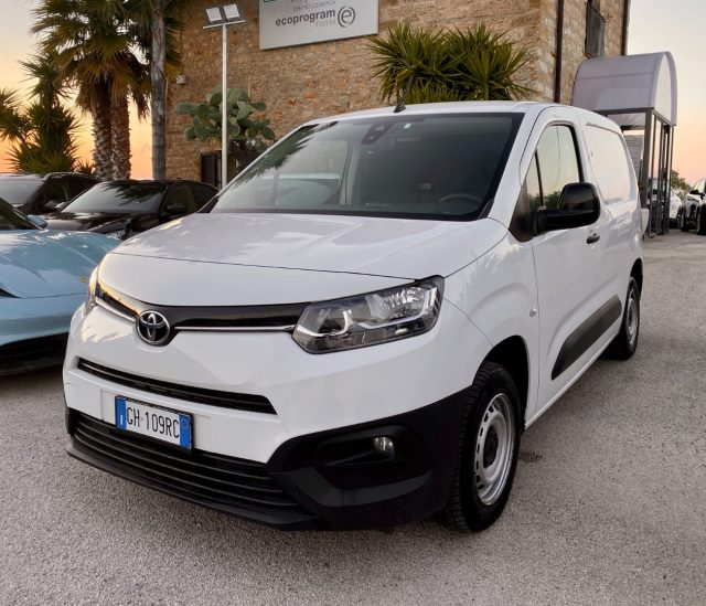 TOYOTA Proace City usata, con ABS