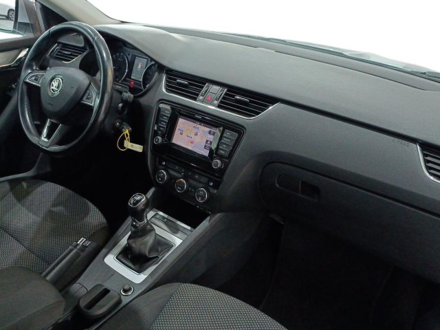 SKODA Octavia usata, con Cruise Control