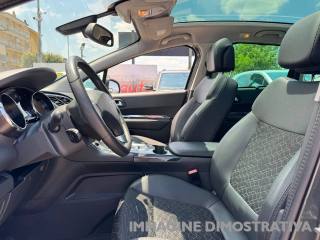 PEUGEOT 3008 usata, con Lettore CD