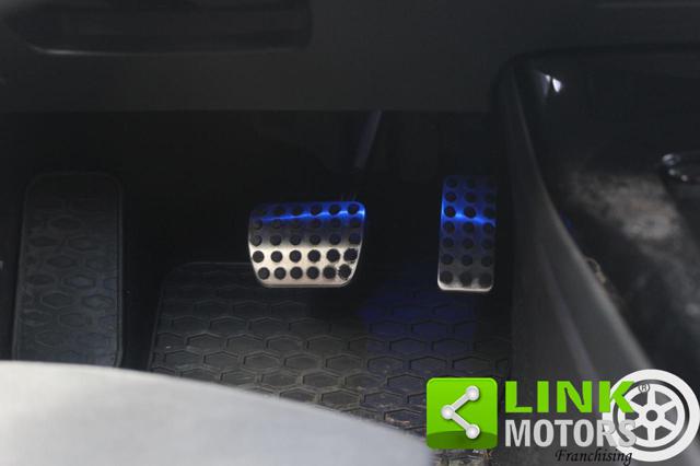 MERCEDES-BENZ CLA 180 usata, con Controllo elettronico della corsia