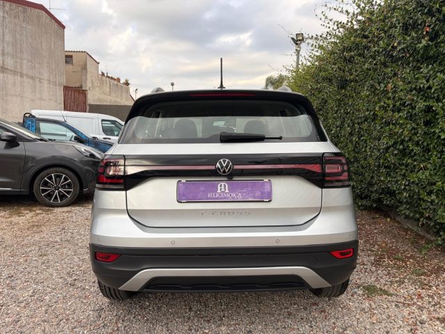 VOLKSWAGEN T-Cross usata, con Autoradio
