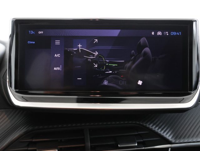 PEUGEOT 208 usata, con Sensori di parcheggio anteriori