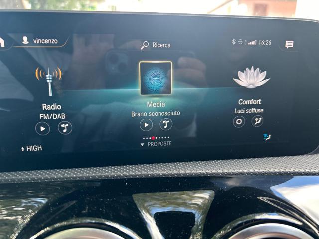 MERCEDES-BENZ A 35 AMG usata 23