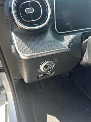 MERCEDES-BENZ C 220 usata, con Sistema di navigazione