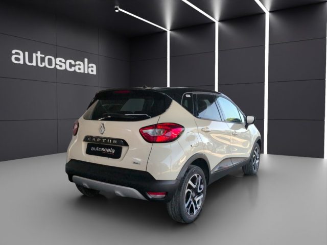 RENAULT Captur usata, con Boardcomputer