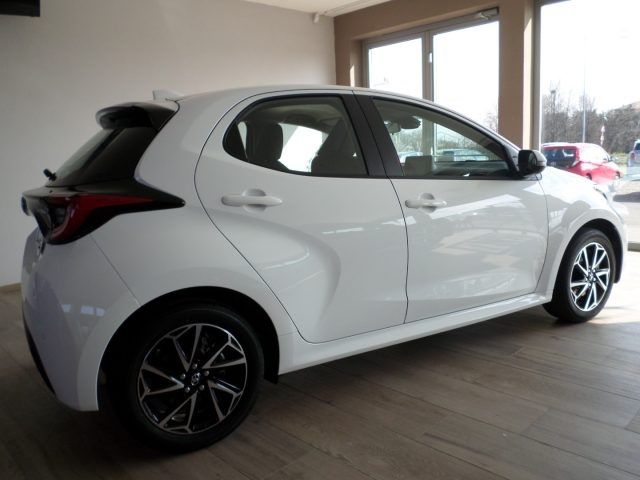 TOYOTA Yaris usata, con Cerchi in lega