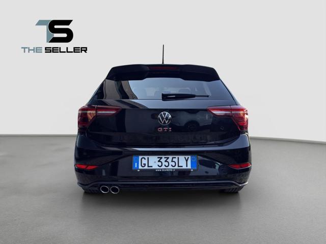 VOLKSWAGEN Polo usata, con Autoradio
