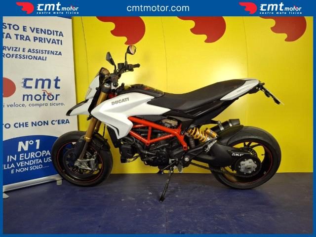 DUCATI Hypermotard 939 usata 2