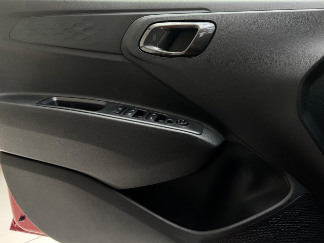 HYUNDAI i10 usata, con Immobilizzatore elettronico