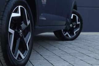 VOLKSWAGEN Taigo usata, con USB